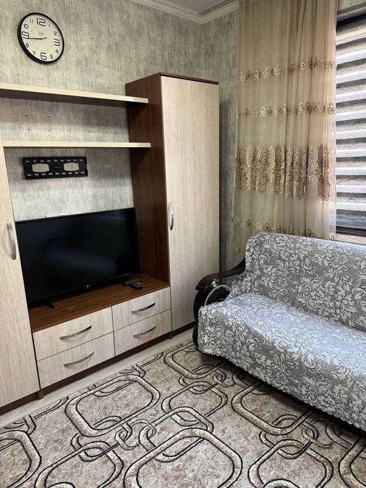 СРОЧНО !! Продаётся квартира в Яшнабаде 1/2/5 ( 26 кв/м ) Ассалом Хаво