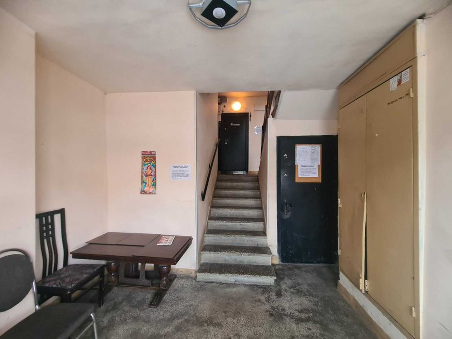 Тристаен апартамент под наем в ж.к. Овча Купел 1