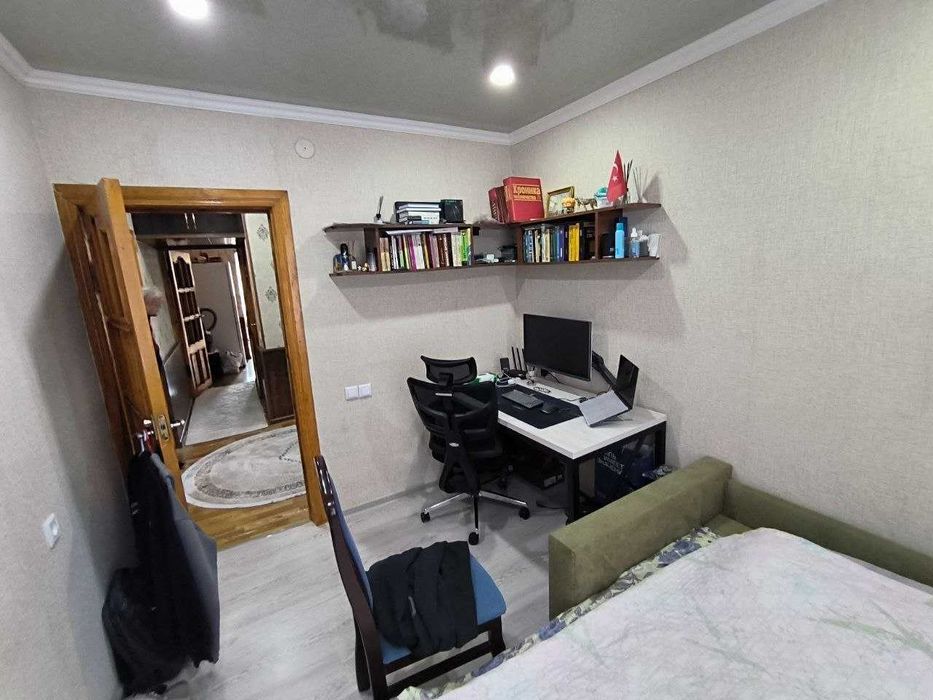 Под магазин или офис идеальное место Продается квартира 3/1/5 Экобазар