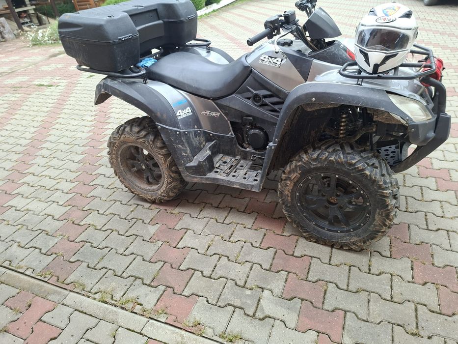 Vând atv kymco 500 4x4