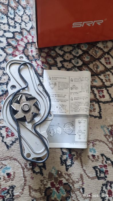 Помпа на мазду 626