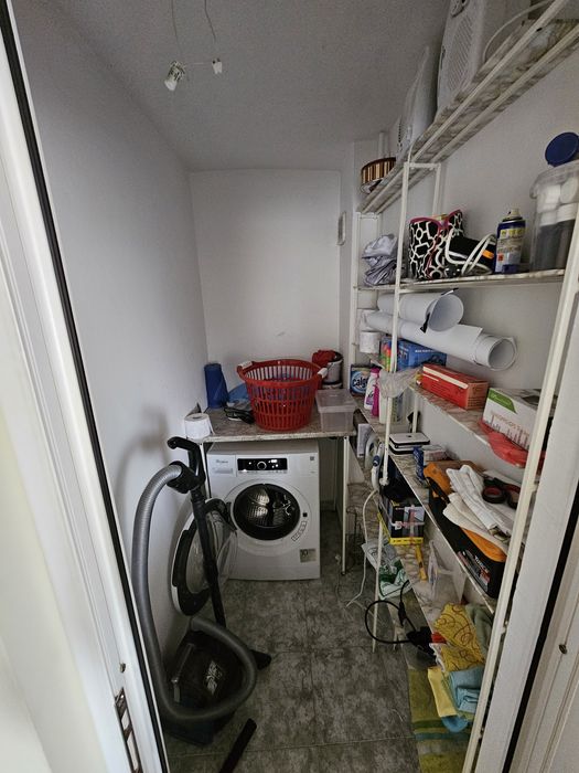 Продава се Тристаен апартамент в Омуртаг - 73 кв.м за 664 €/кв.м - Снимка #3