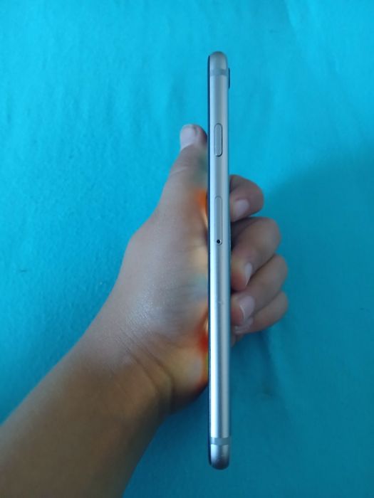 iPhone 6s като нов!!! Без айклауд