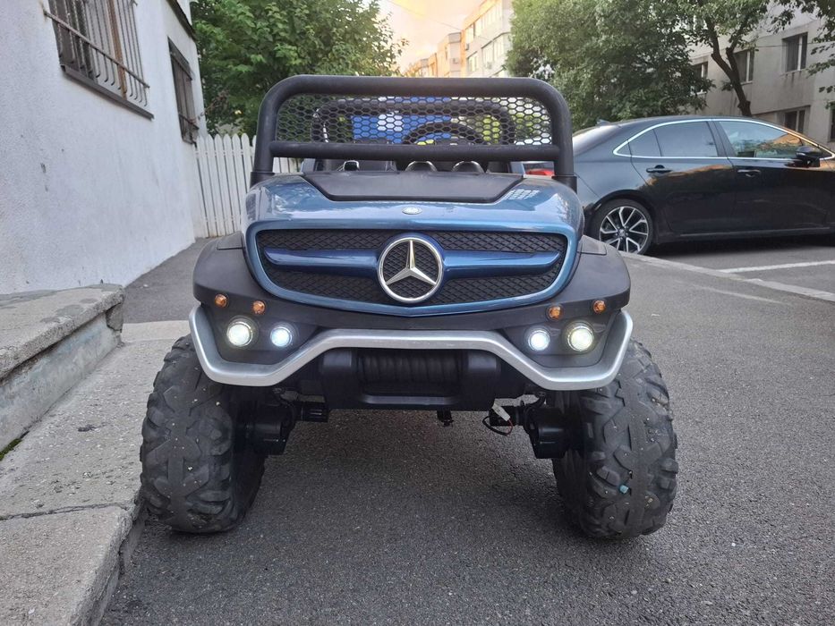 Mașinuță electrică Mercedes Unimog 4x4, 12V – semnalizare și stopuri LED reale, Galați