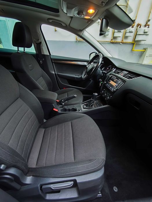 Skoda Octavia Scout DSG 184CP panoramic istoric