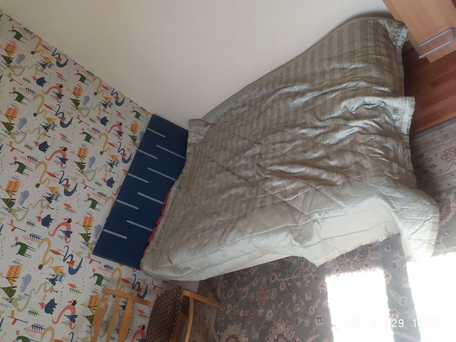 Продам кровать б/у