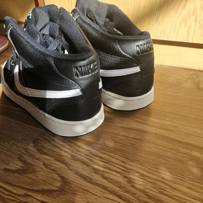 Кожени кецове Nike оригинални