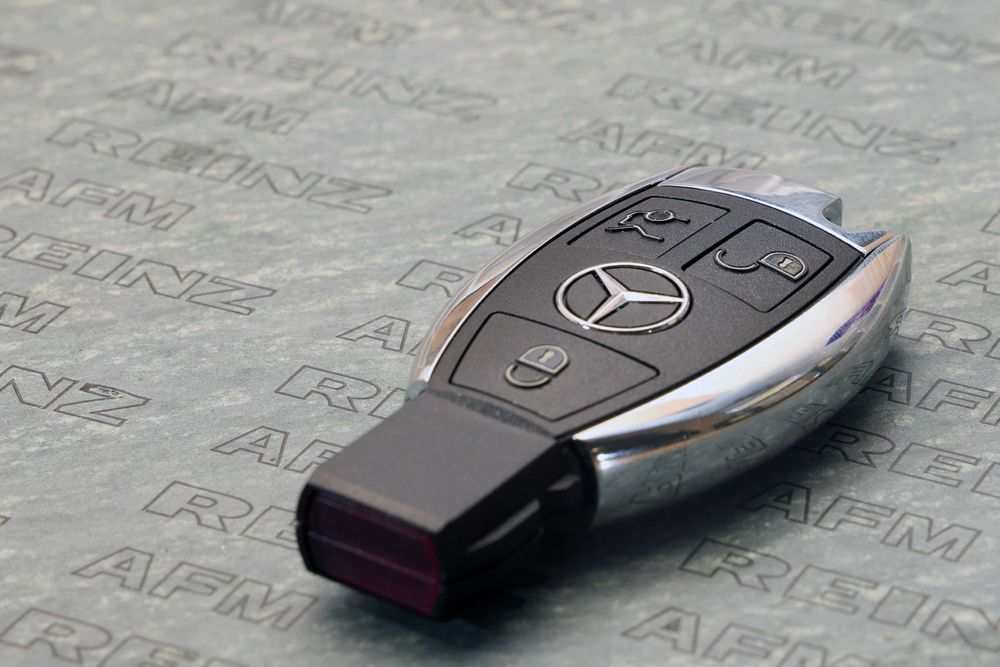 Ключ за Мерцедес ( Mercedes )