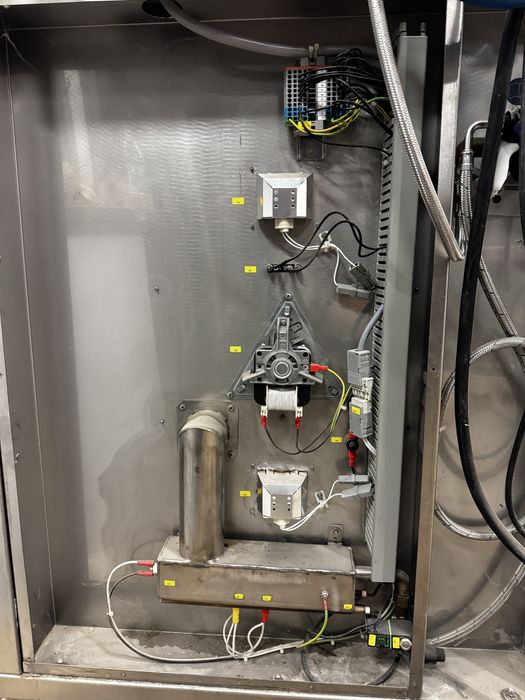 Cuptor electric patiserie MIWE  cu dospitor