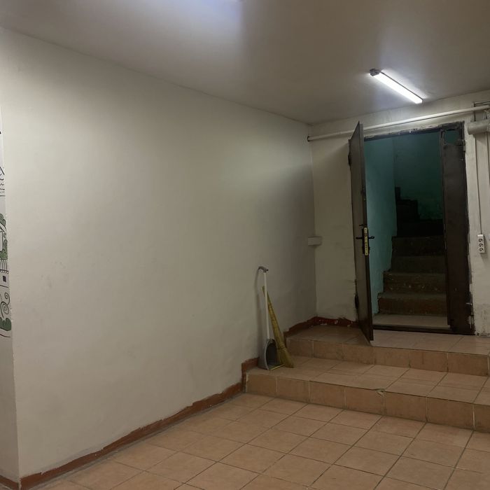 Сдам подвальное помещение