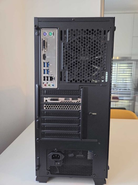 PC Gaming Ryzen 7 2700X / GTX 1660 SUPER / 16GB RAM / SSD NVMe