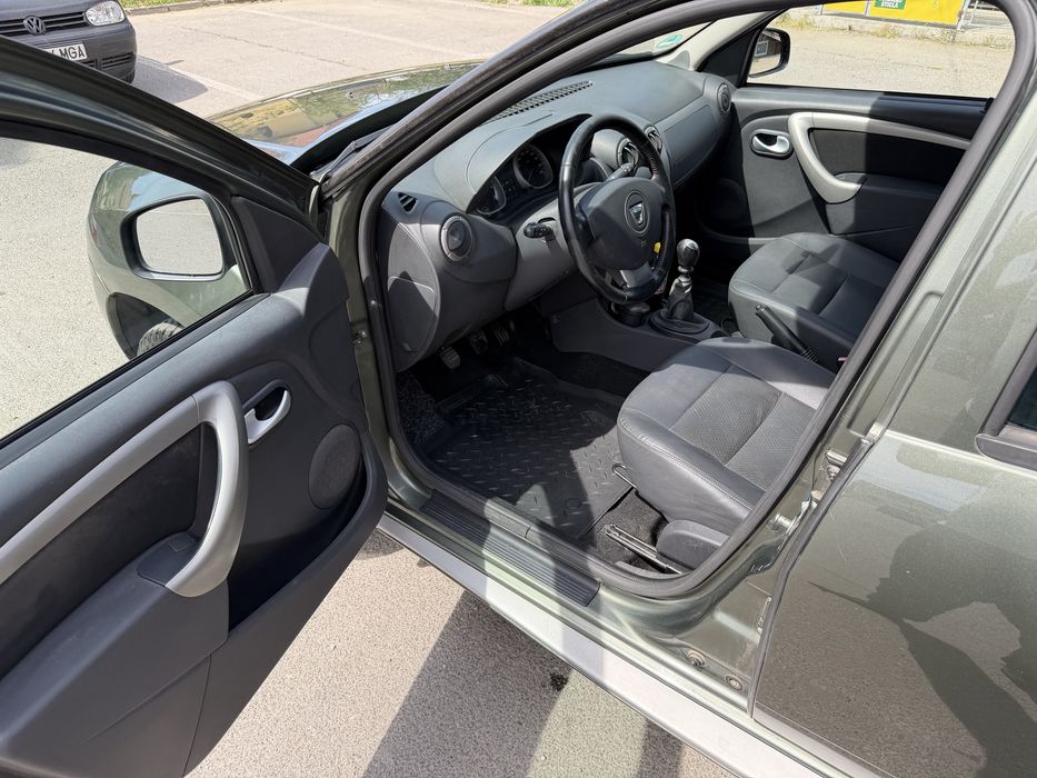 Dacia Duster 1.5disel - 4x4 - 2014 - Impecabila