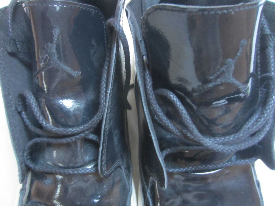 Ghete Jordan AIR 2 Grown, piele,mas. 44, noi,!DEZLIPITE lateral!