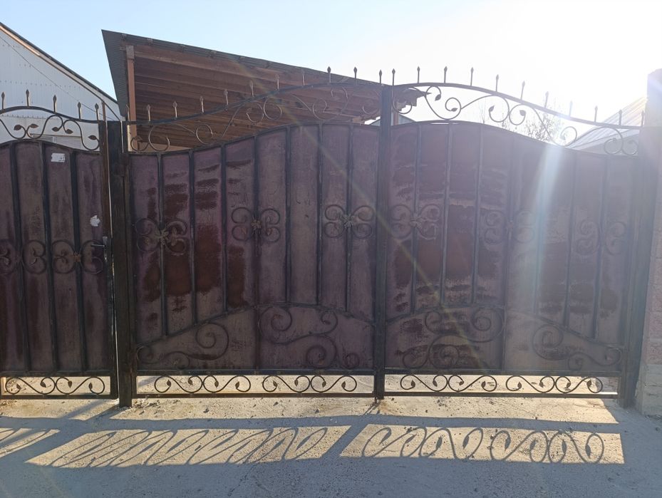 Варота бу размер 5.40*2.5