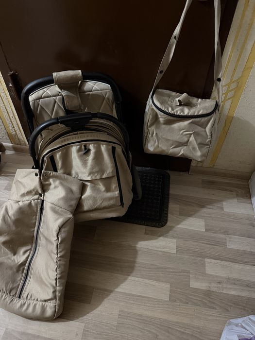 Детская коляска легкая