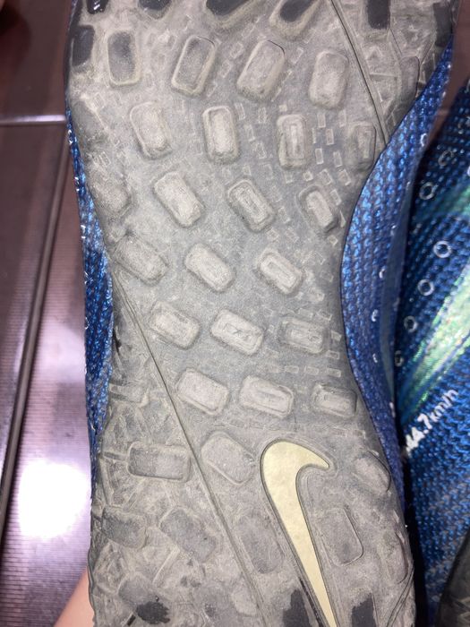 Сороконожки Nike Mercurial