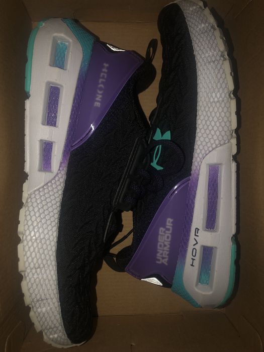 Мъжки маратонки за бягане under armour Hovr