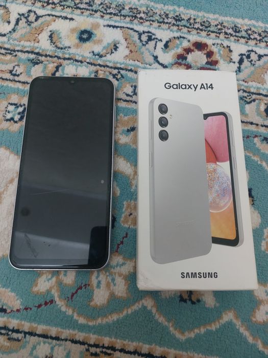 Samsung        a14