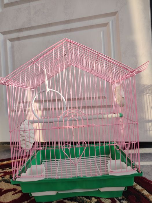 Продам клетку для попугаев