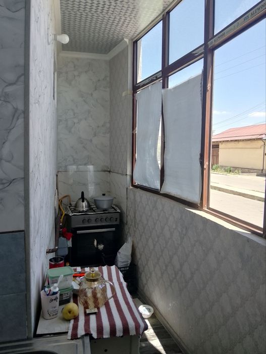 2 xonali sotiladi