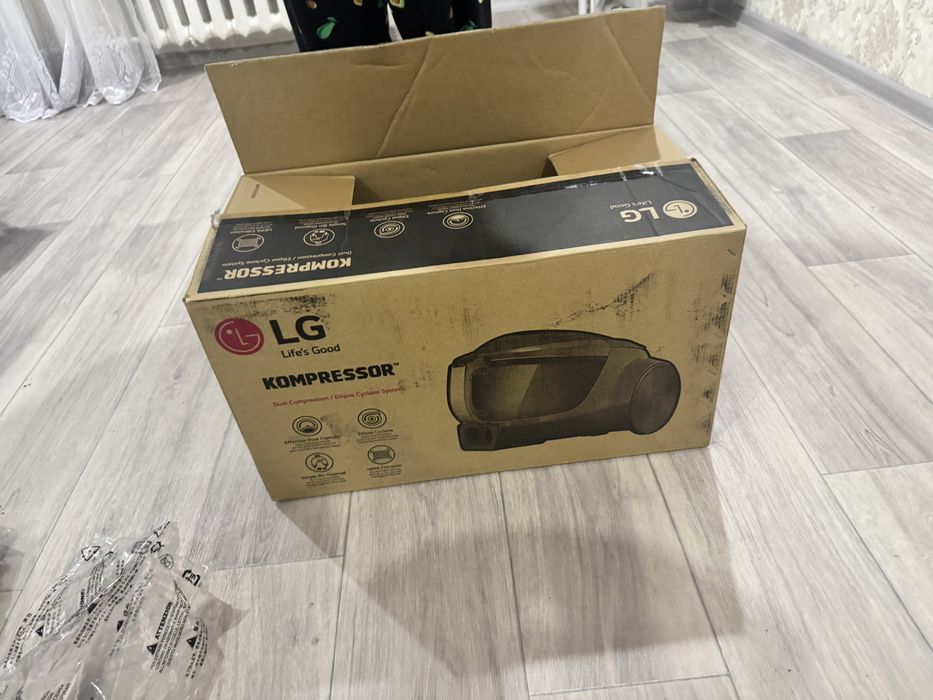 Продам пылесос LG Отлично работает