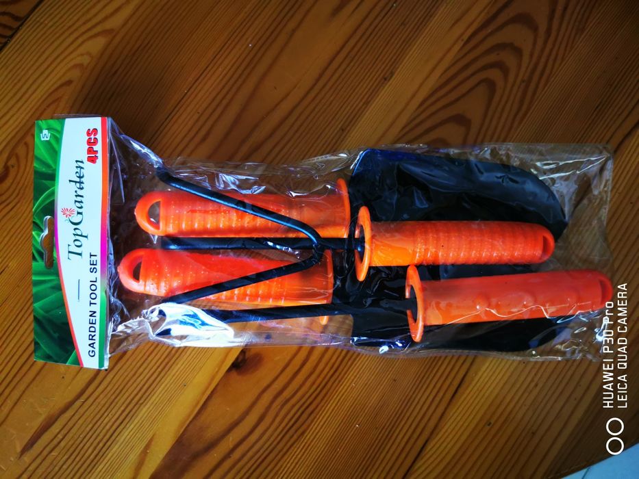 Комплект градински уреди от 4 части Top Garden, чисто нов!