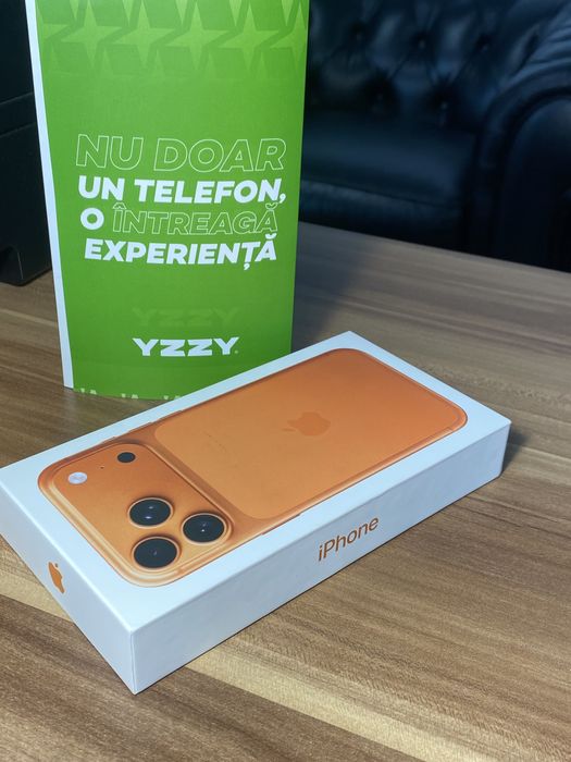 iPhone 17 Pro Max eSim • 512 GB • Cosmic Orange