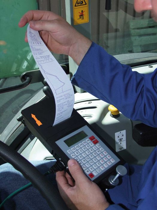 Decelerometru cu compensare MAHA Germania, model VZM300