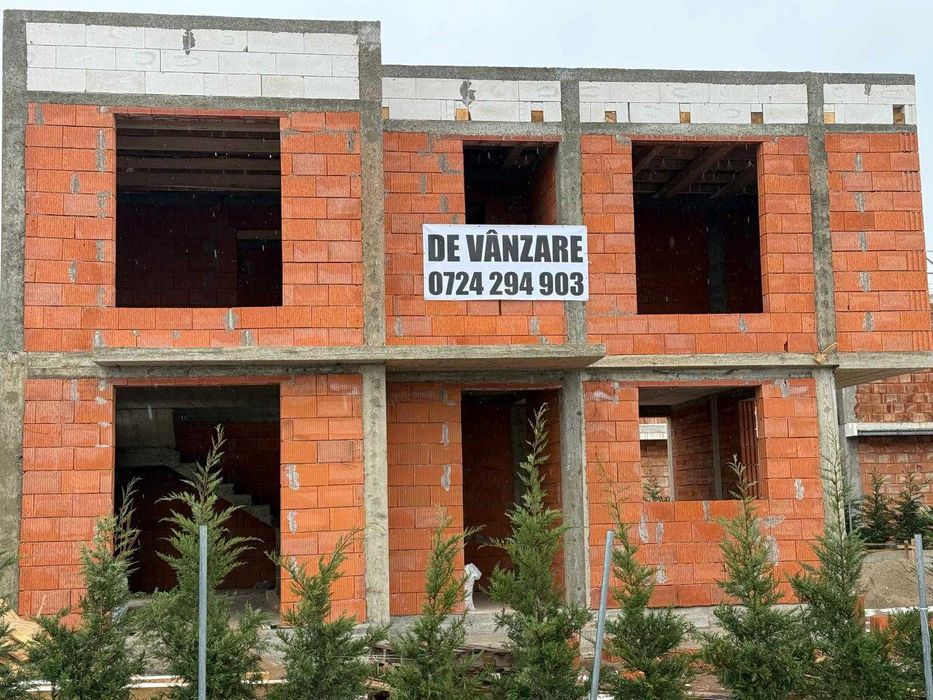 Casă individuală P+1 Suceava, la roșu – proiect modern.