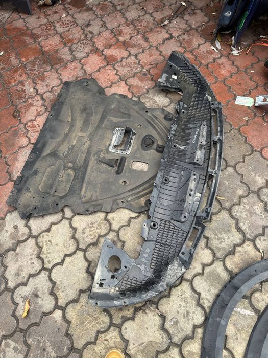 Scut deflector / scut motor Ford Kuga Mk3 2019/2020/2021/2022/2023