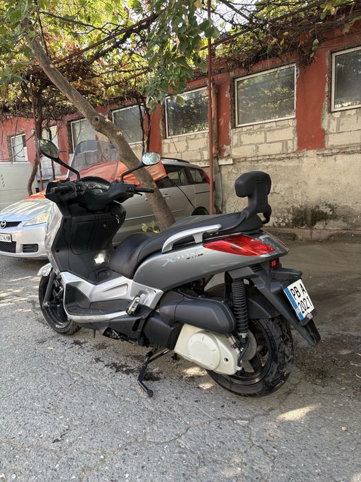 Yamaha X MAX 250i