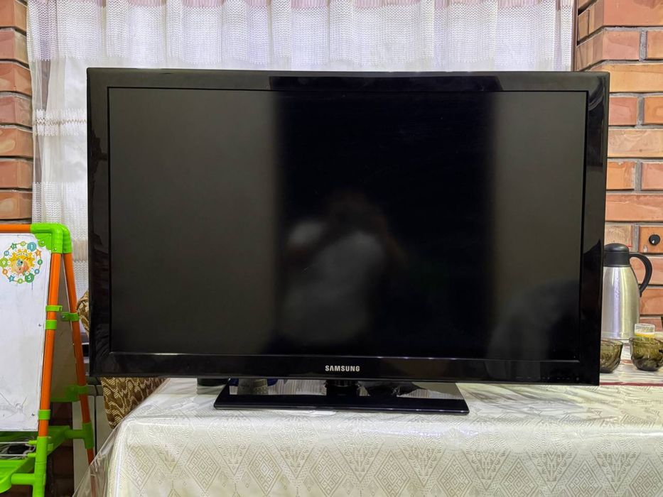 Продам телевизор