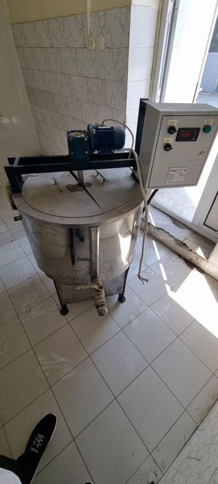 Kotyol sotiladi nerjaveykadan yasalgan