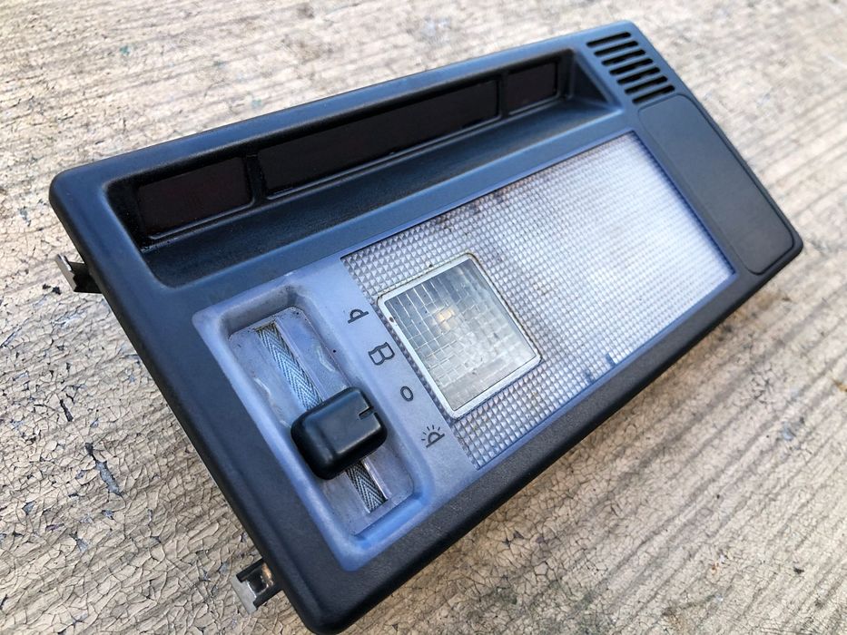 Продам запчасти мерс124