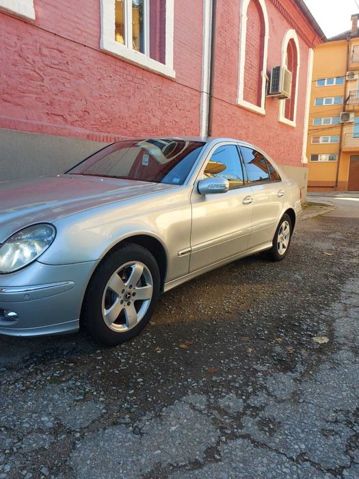 Mercedes E-280 CDI 4Matik