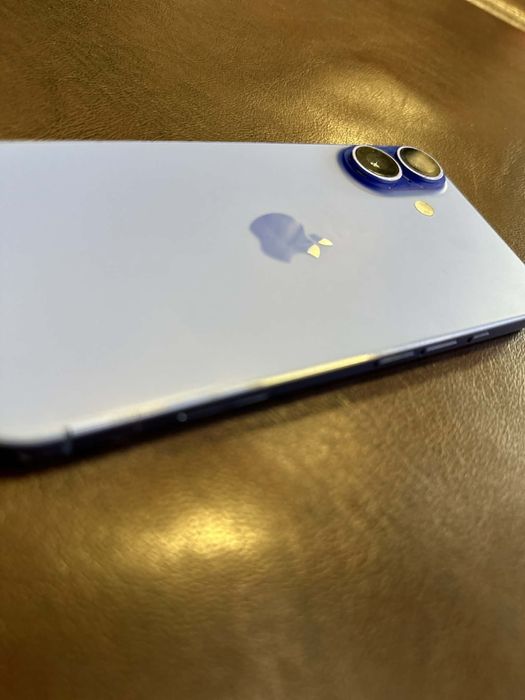 Iphone 16 Ultramarine 256GB