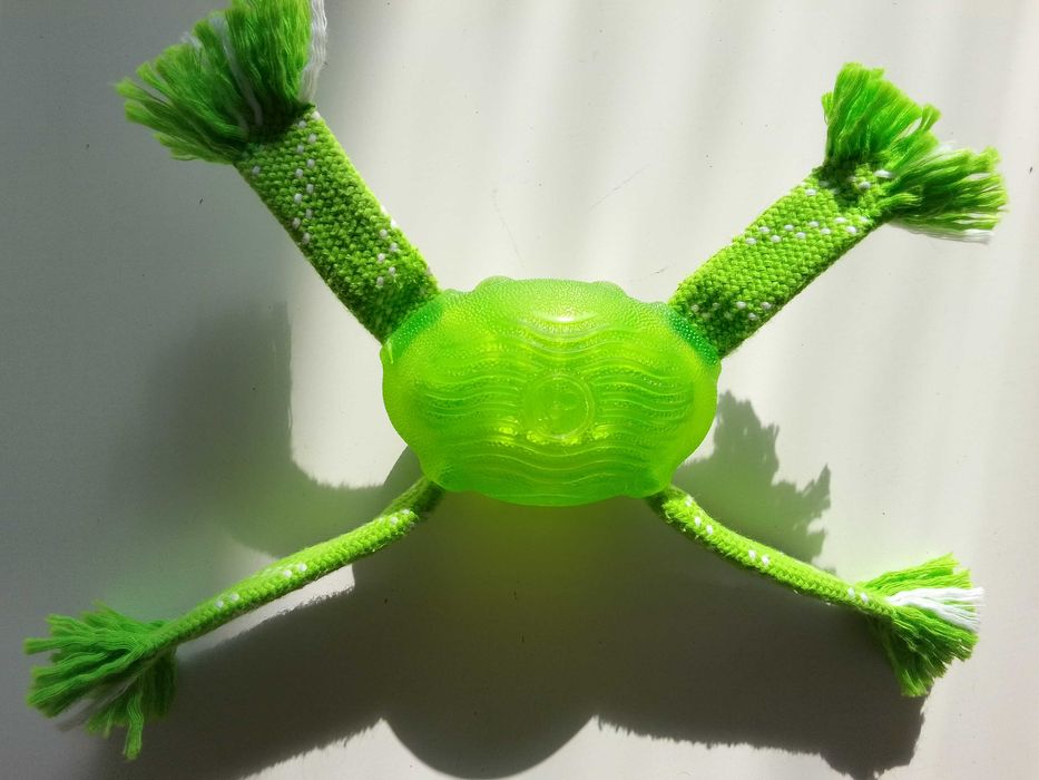 Играчка за куче / котка - нова