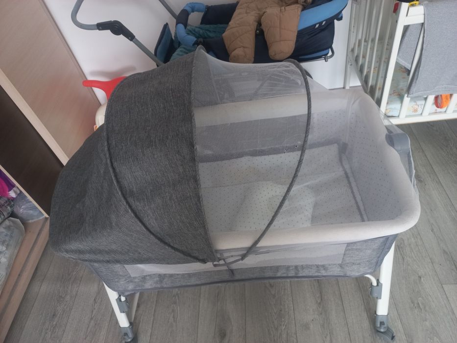 Продам кроватку детскую