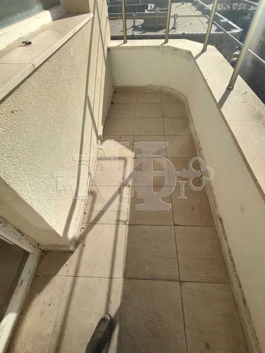 Продава се Четиристаен апартамент в Добрич, Център - 133 кв.м за 487 €/кв.м - Снимка #8