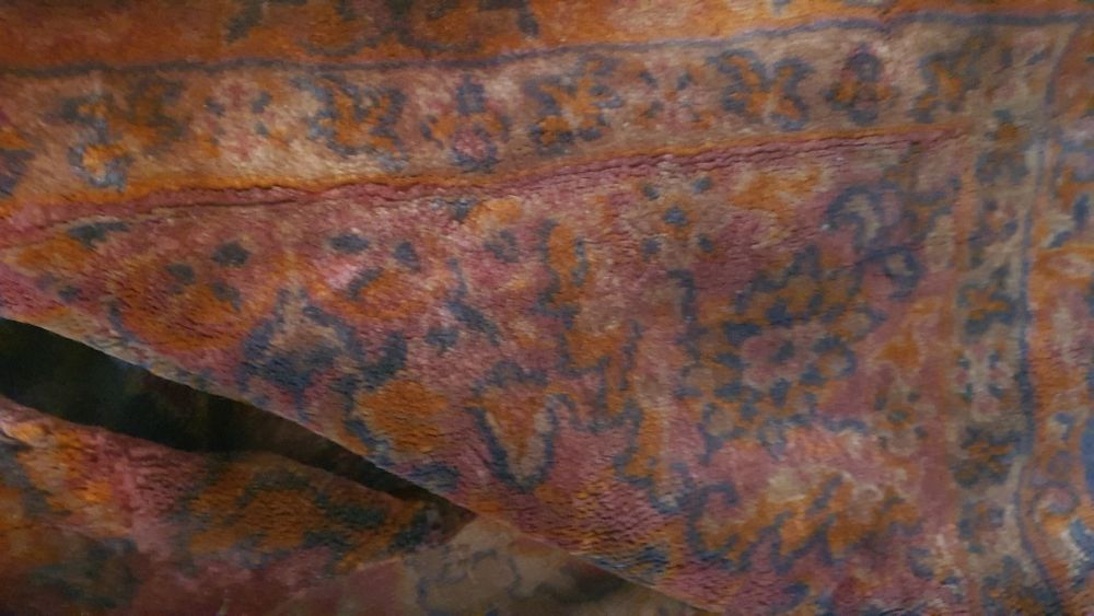 Vind Covor Persan antic deosebit