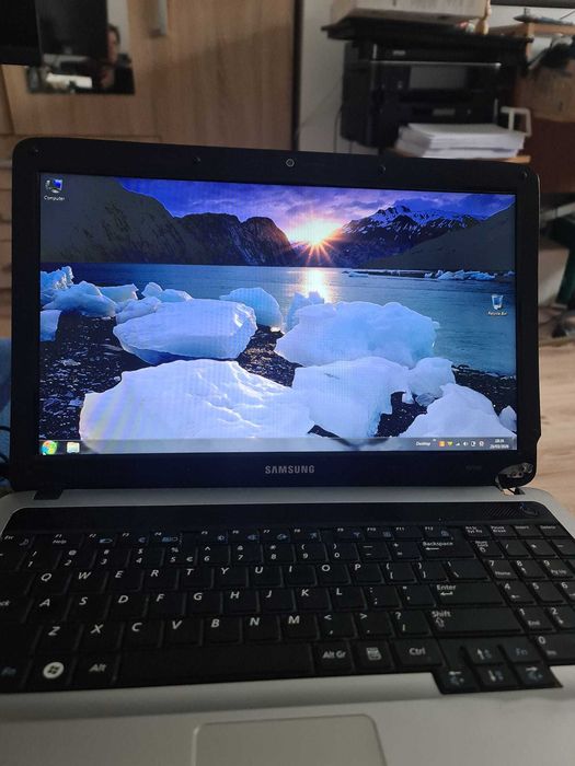 Laptop Samsung stare satisfacatoare