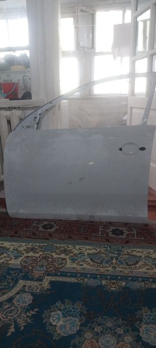 Skoda rapid дверь передняя левая