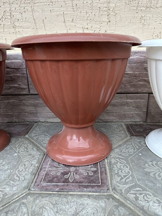 Горшки для цветов