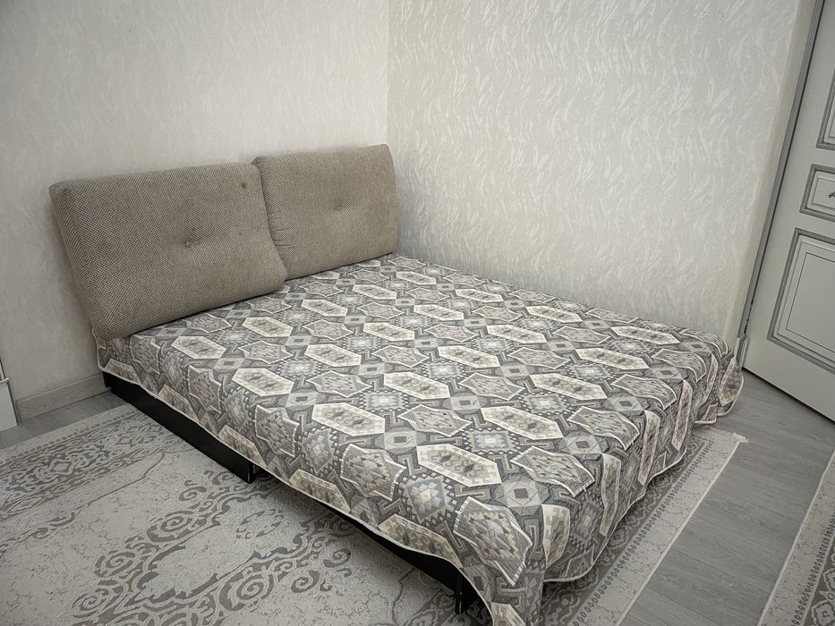 Продаю диван раскладной