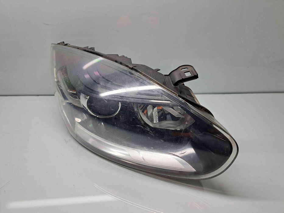 Far dreapta Renault Megane 3 [Fabr 2008-2015] Facelift 260108249R