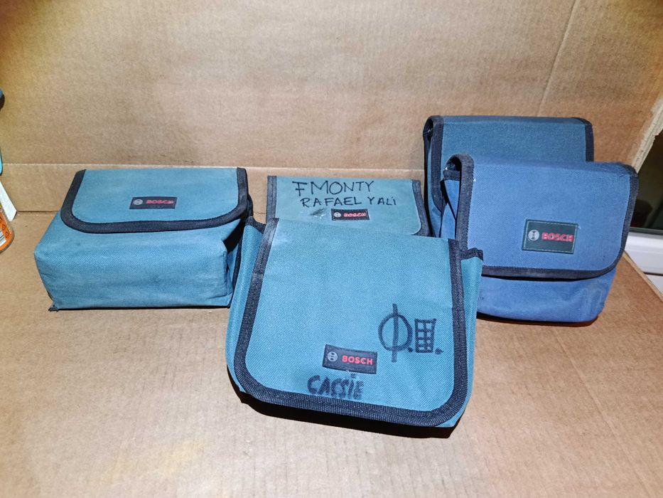 Nivela Laser ROSU VERDE BOSCH GLL 3-80 C si CG Boloboc