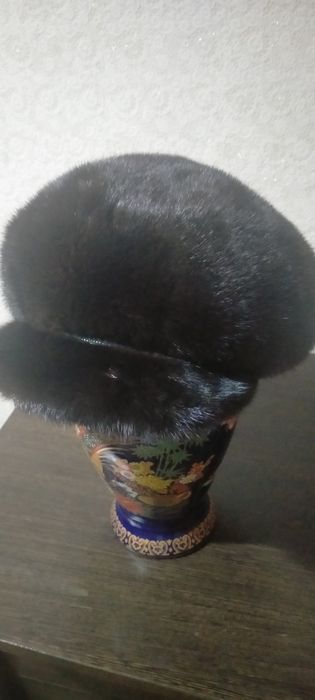 Норковая кепка б/у