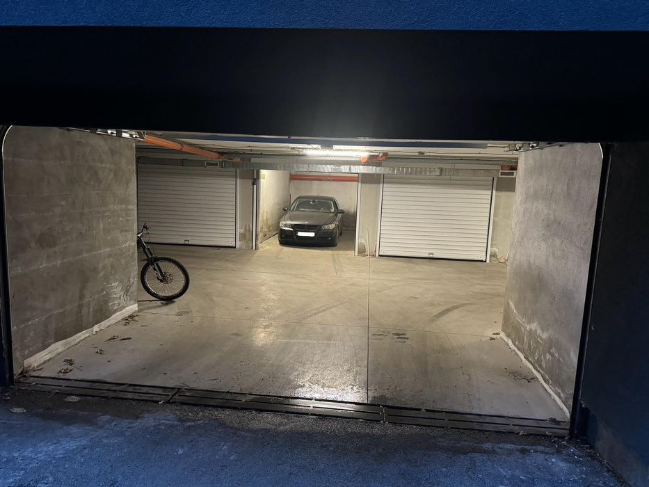 Дава се под наем Гараж / Паркомясто в София, Манастирски ливади - 20 кв.м за 127.5 € - Снимка #1