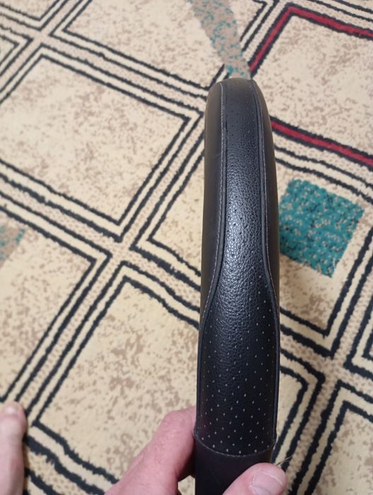 Продам комплект чехлов