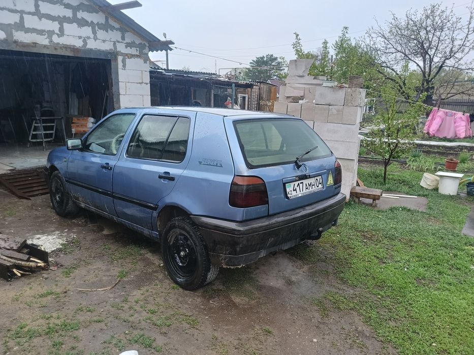 Golf 3 продам. На ходу. Газ бензин